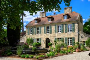 Gilles TARGAT - GILLES TARGAT